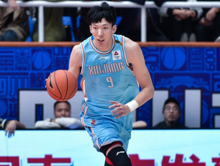 周琦复出首秀出彩,菲尼克斯太阳主场惊险密尔沃基雄鹿,豪取3连胜(贵州一彩钢棚垮塌致6死3伤) 周琦复出首秀出彩,菲尼克斯太阳主场惊险密尔沃基雄鹿,豪取3连胜(贵州一彩钢棚垮塌致6死3伤)